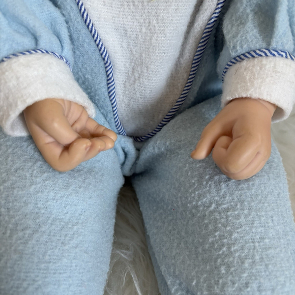 Reva Schick Baby Doll Reborn Style Realistic Newborn Vinyl Collector Doll - Picture 3 of 16